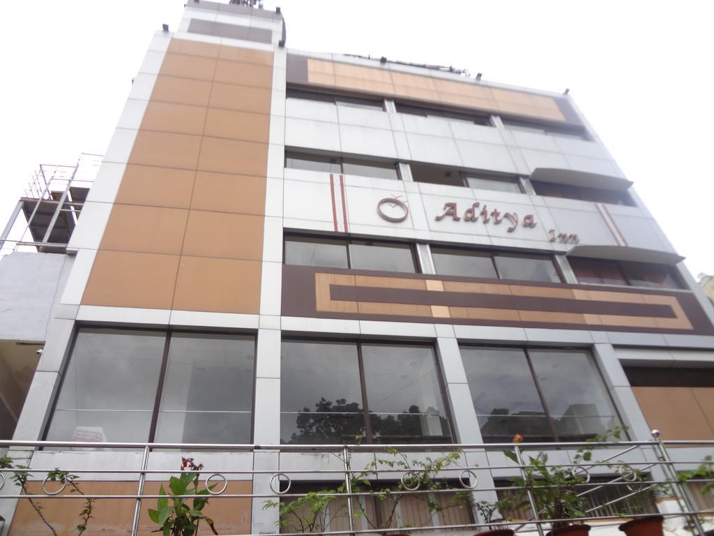 Aditya Inn Нагпур Екстериор снимка